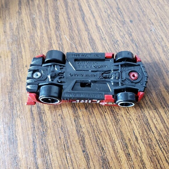 2011 CHEVY CAMARO 2020 Hot Wheels Rescue Series Red - Picture 5 of 5